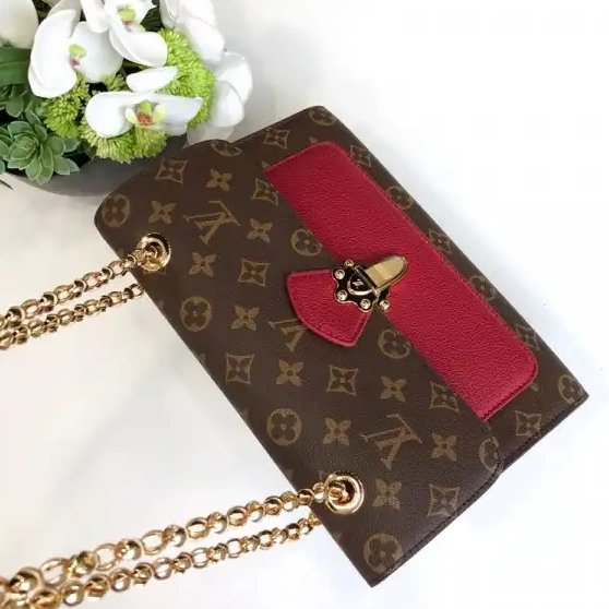 Vuitton Louis VICTOIRE 0623